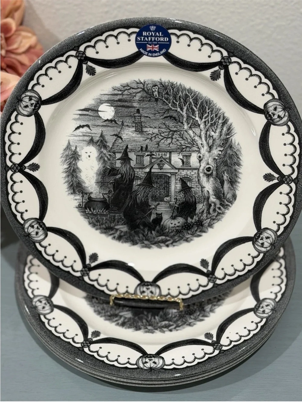 The Witches Coven Dinner Plates By Royal Stafford Halloween 11 Inch Set Of 4 New